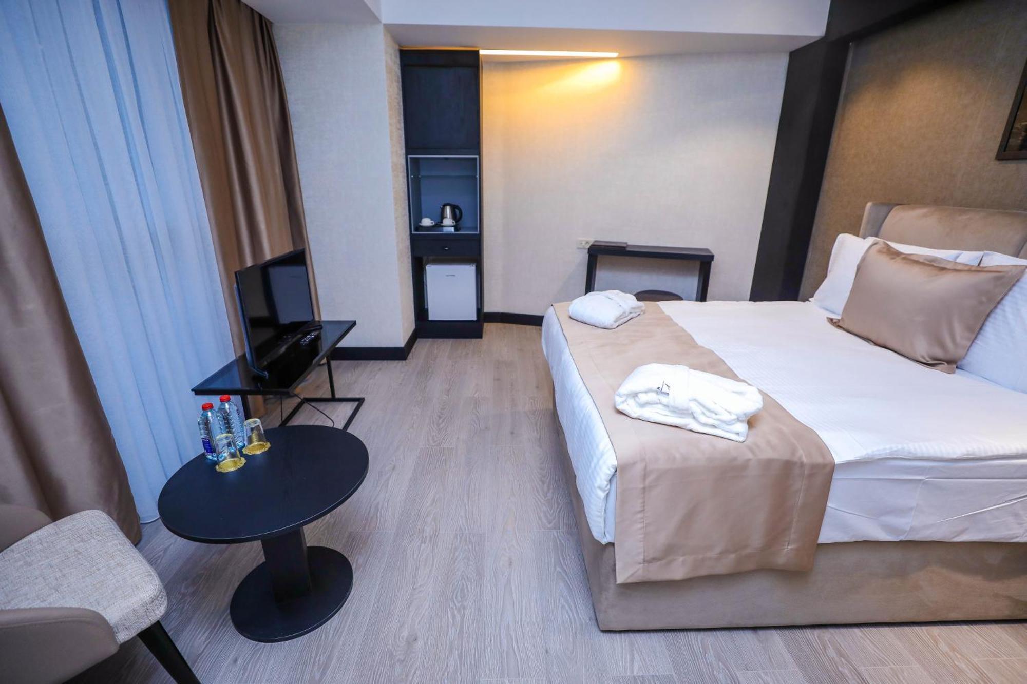 Arium Hotel Baku Exterior foto